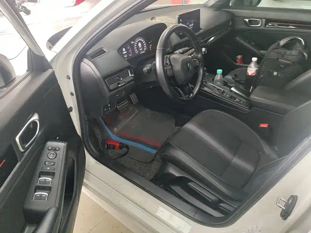 Honda Civic — Фото автомобиля 15