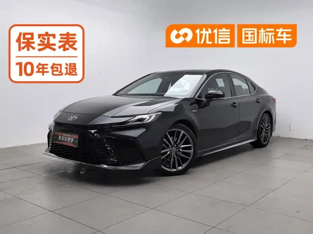 Фотография автомобиля — Toyota Camry