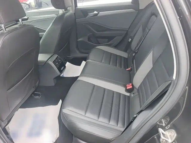 Volkswagen Sagitar — Фото автомобиля 16