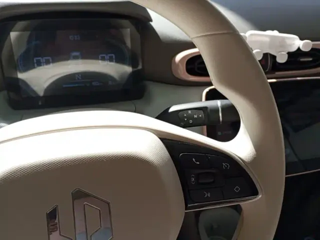 Leapmotor T03 — Фото автомобиля 13