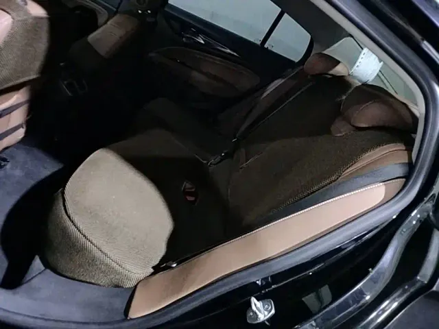 Buick Regal — Фото автомобиля 16