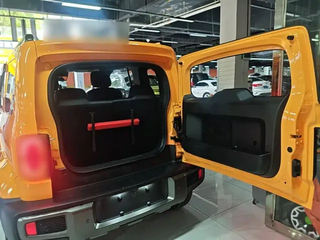 Baojun Yep — Фото автомобиля 18