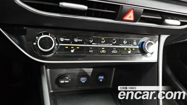 Hyundai Sonata Sonata (DN8) 2.0 LPG(Для проката) — Фото автомобиля 20