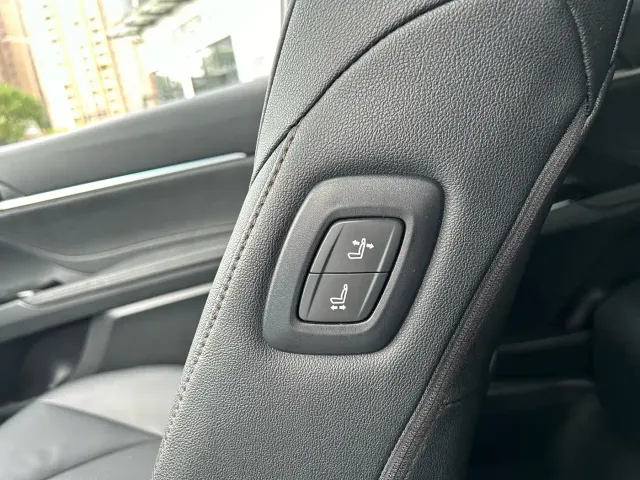 Toyota Camry — Фото автомобиля 23