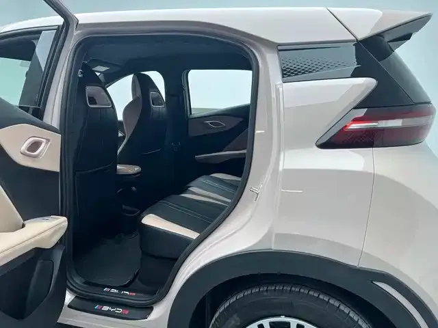 BYD Seagull — Фото автомобиля 16