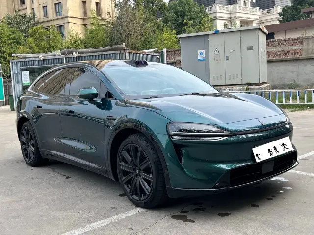 Luxeed R7 — Фото автомобиля 3