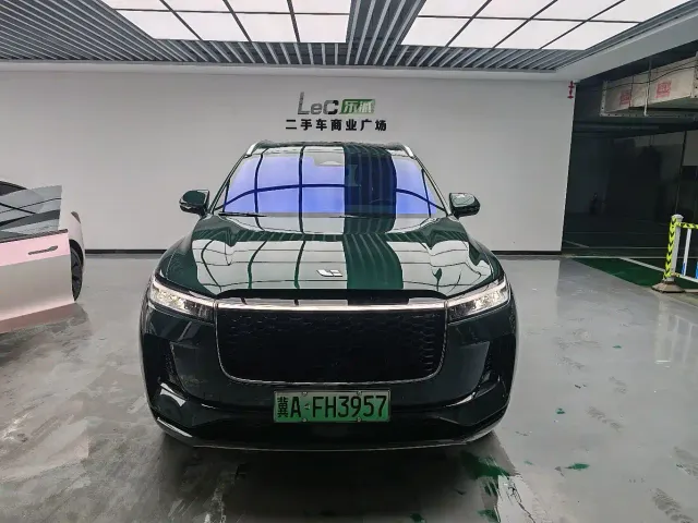 Фотография автомобиля — Li Auto ONE