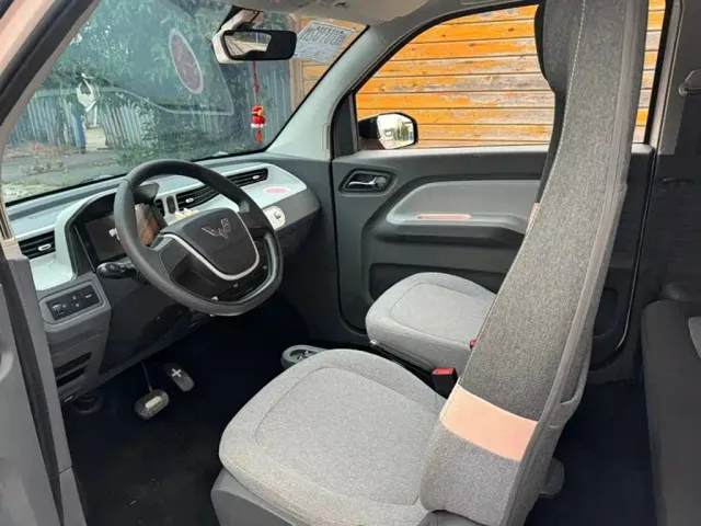 Wuling Hongguang Mini EV — Фото автомобиля 9