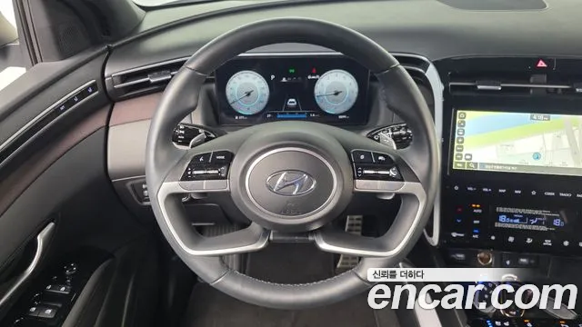 Hyundai Tucson Tucson (NX4) Бензин 1.6 турбо 2WD — Фото автомобиля 13