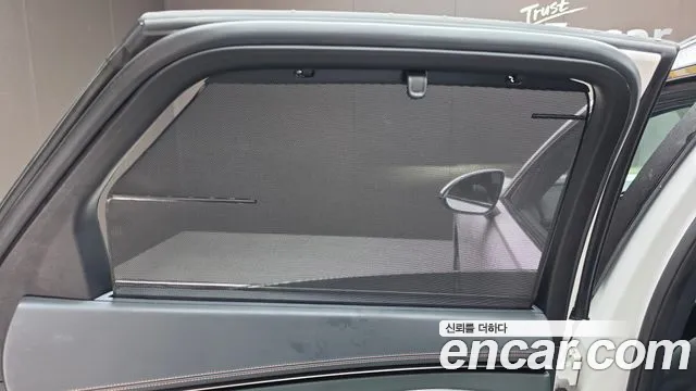 Genesis GV70 — Фото автомобиля 29