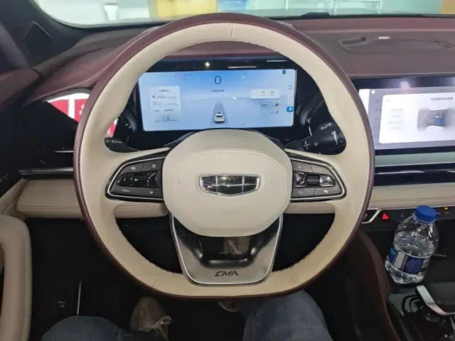 Geely Xingyue L — Фото автомобиля 6