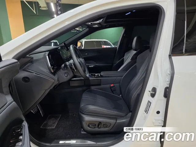 Lexus RX — Фото автомобиля 8