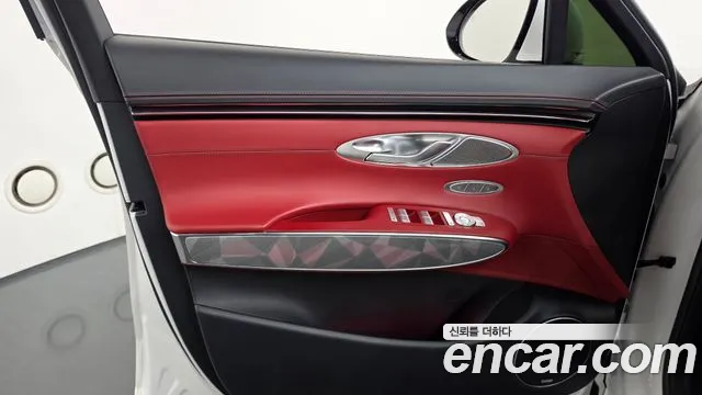 Genesis GV70 2.5T Бензин AWD — Фото автомобиля 20
