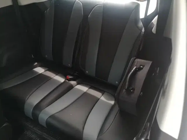 Roewe Clever — Фото автомобиля 16