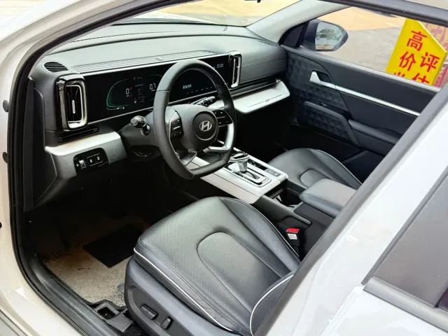 Hyundai ix35 — Фото автомобиля 4