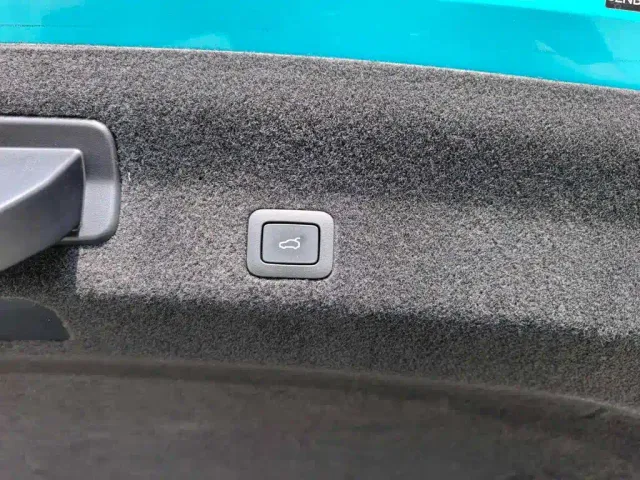 Xiaomi SU7 — Фото автомобиля 20