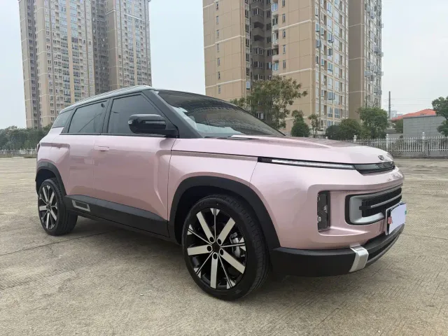 Geely ICON — Фото автомобиля 3