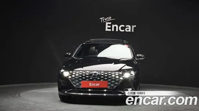 Hyundai Grandeur — Фото автомобиля 3