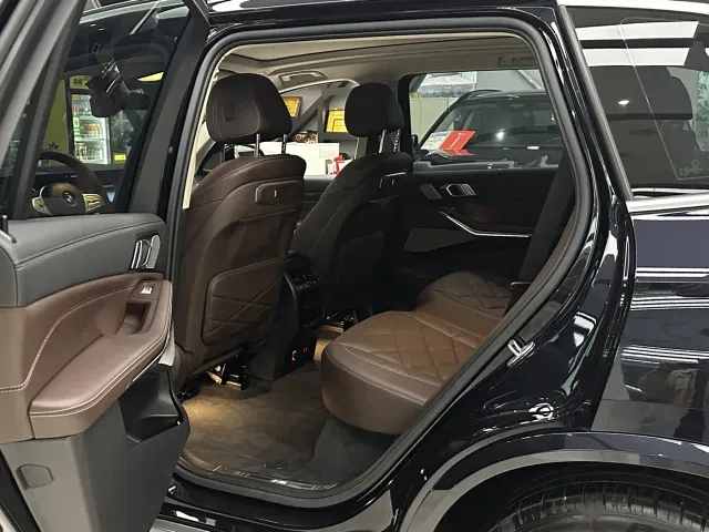 BMW X5 — Фото автомобиля 10