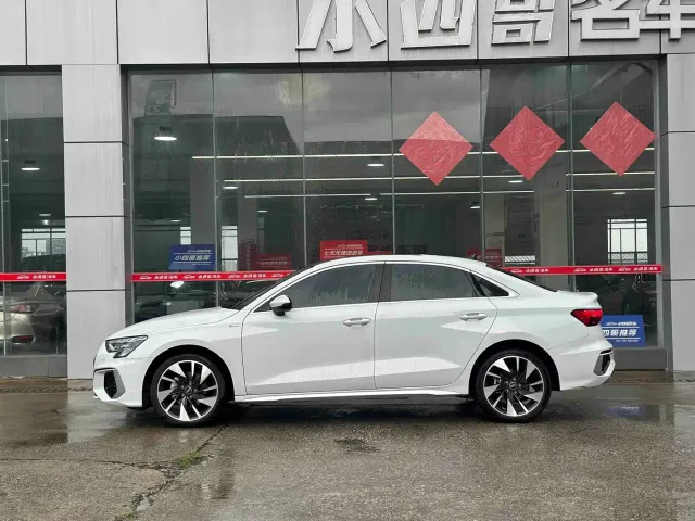 Audi A3 — Фото автомобиля 3