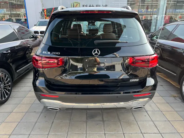 Mercedes-Benz GLB-Class — Фото автомобиля 5