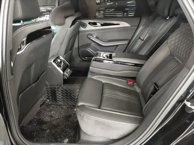 Hongqi H9 — Фото автомобиля 16