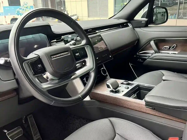 Land Rover Range Rover — Фото автомобиля 4