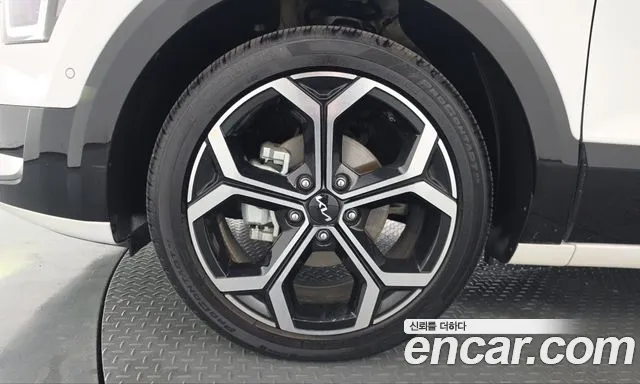 Kia Niro The All New — Фото автомобиля 5