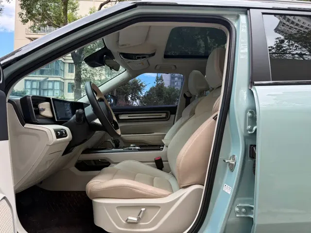 Geely ICON — Фото автомобиля 4