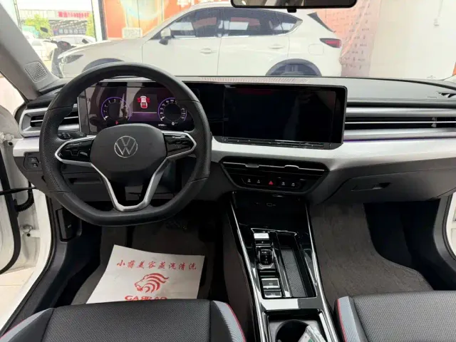 Volkswagen Lamando — Фото автомобиля 15