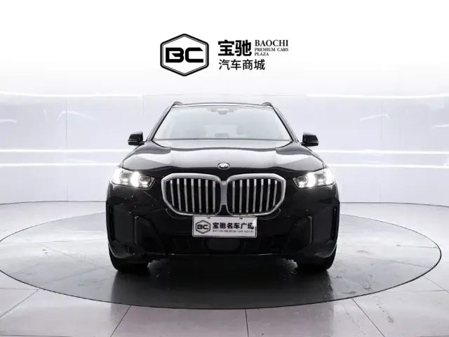 BMW X5 — Фото автомобиля 2