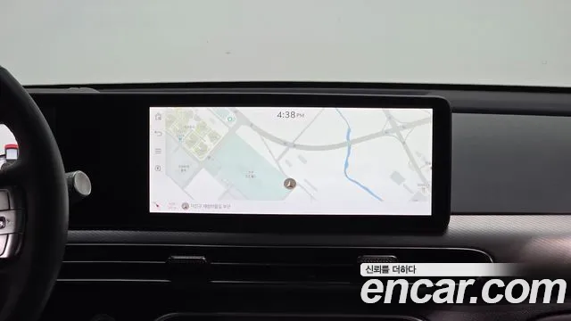 Genesis GV60 — Фото автомобиля 16