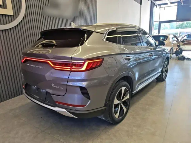 BYD Song PLUS — Фото автомобиля 6