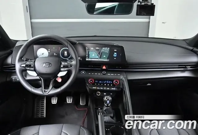 Hyundai AVANTE — Фото автомобиля 5