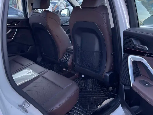 BMW X1 — Фото автомобиля 16