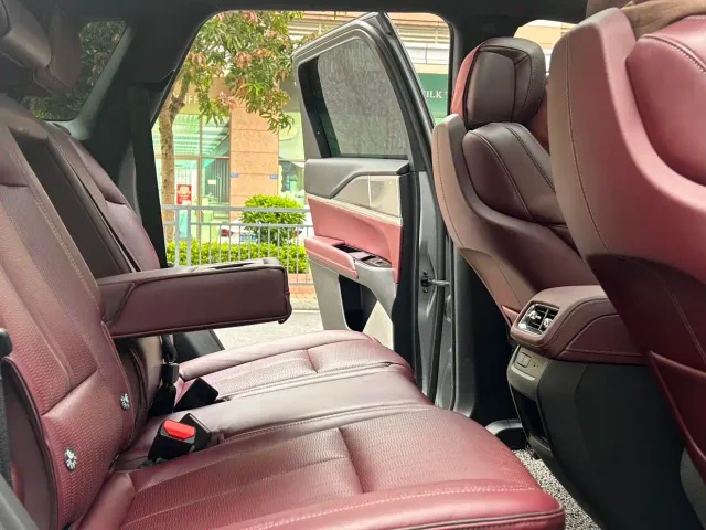 Cadillac XT5 — Фото автомобиля 13
