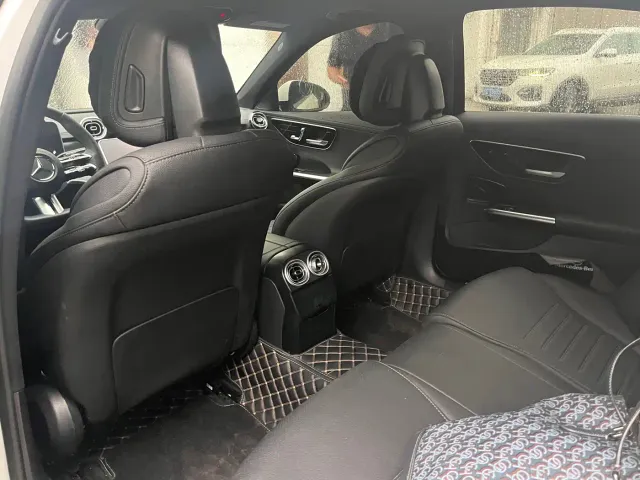 Mercedes-Benz C-Class — Фото автомобиля 3