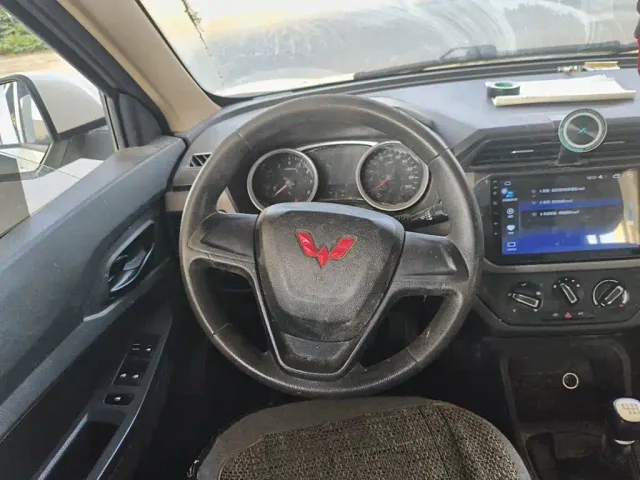 Wuling Hongguang — Фото автомобиля 6