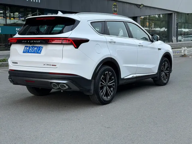 Jetour X70 Plus — Фото автомобиля 4