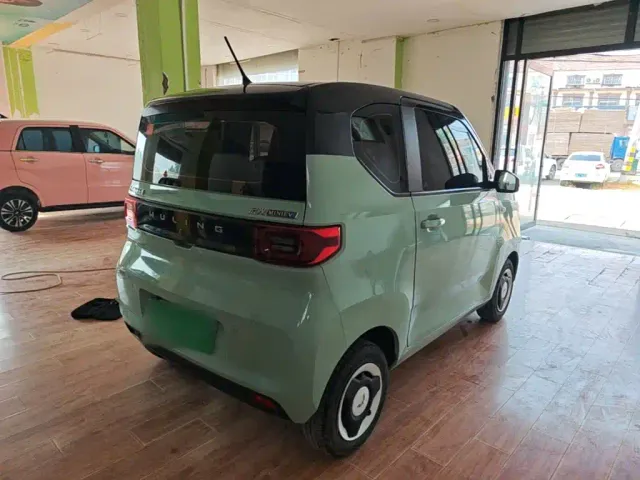 Wuling Hongguang Mini EV — Фото автомобиля 6