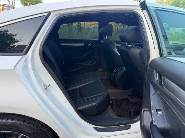 Honda Inspire — Фото автомобиля 11