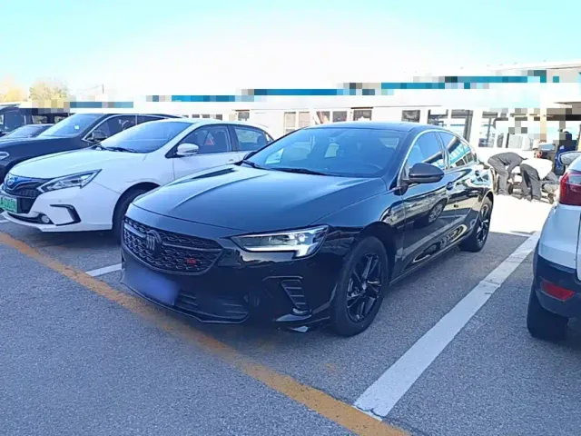 Фотография автомобиля — Buick Regal