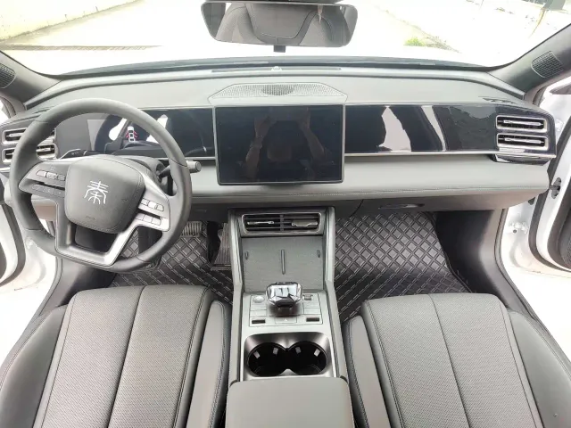 BYD Qin L — Фото автомобиля 10