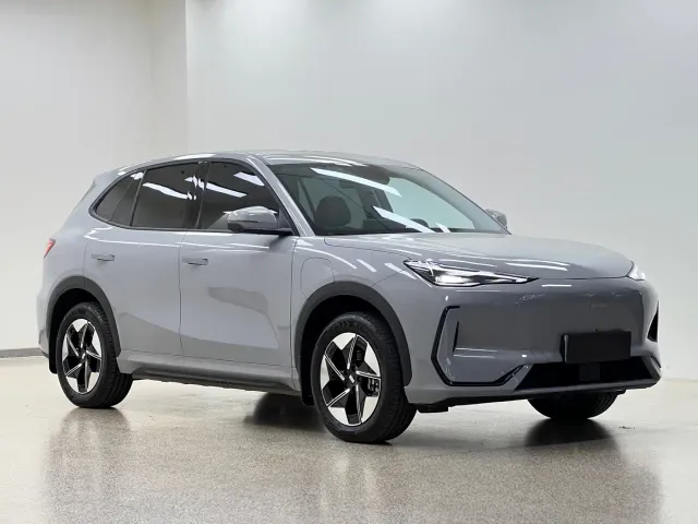 Geely Galaxy E5 — Фото автомобиля 3