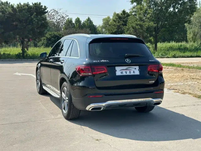 Mercedes-Benz Mercedes-Benz GLC 2021 GLC 260 L 4MATIC Sporty — Фото автомобиля 4