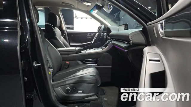 Genesis GV80 — Фото автомобиля 16