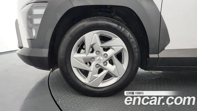 Hyundai Kona Kona Гибрид (SX2) Premium — Фото автомобиля 5