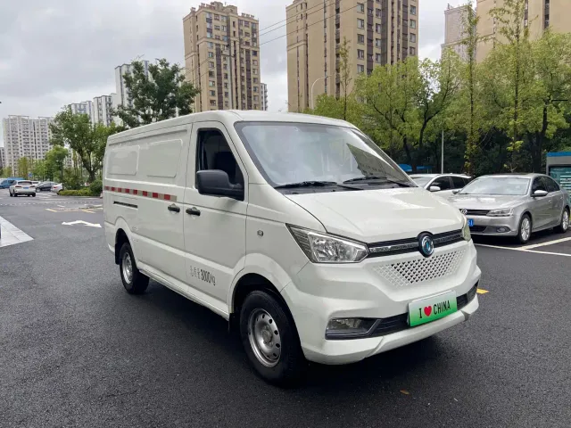 Dongfeng Yufeng Yufeng EM26 — Фото автомобиля 3