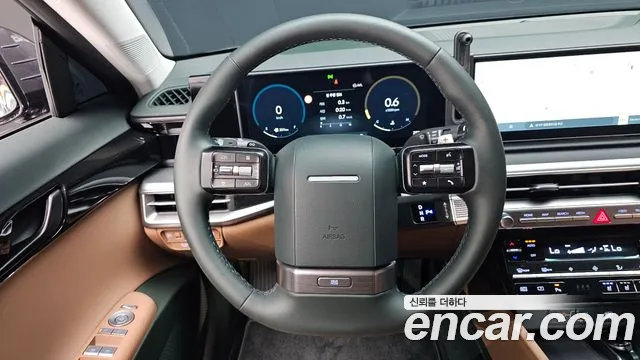 Hyundai Grandeur Grandeur (GN7) 2.5 Бензин 2WD — Фото автомобиля 13