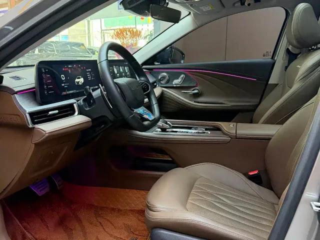 Chery Arrizo 8 — Фото автомобиля 14